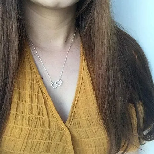 Vista 6 de Collar largo de amistad con dos corazones entrelazados para mujer