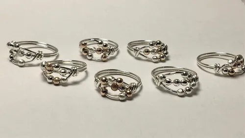 Vista 8 de Anillo de preocupación, anillo de ansiedad, anillo giratorio, plata argentium con cuentas, relleno de oro amarillo o rosa de 14 quilates