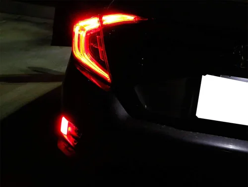 Vista 8 de iJDMTOY Luces LED de reflector para parachoques de lente roja 54-SMD Compatible con Honda Civic Sedán/Coupé 2016-2021, función como luces de cola