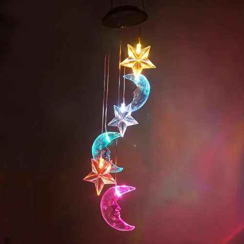 Vista 2 de Campanas de viento móviles solares que cambian de color de luna y estrella, luz LED con energía solar