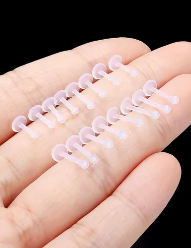 Vista 2 de Aretes transparentes de 16G con parte trasera plana para deportes, aretes de nariz de plástico de silicona, aretes de cartílago de tragus, caracola