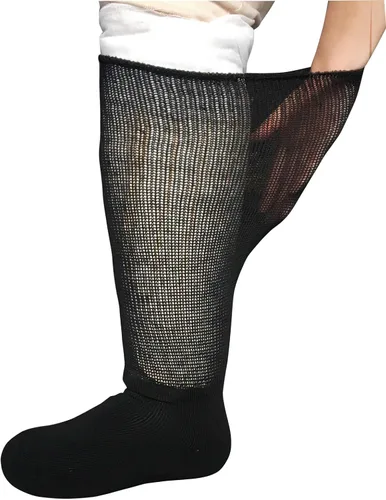 Vista 4 de SYOLLAVE Calcetines diabéticos extra anchos para linfedema, calcetines bariátricos no vinculantes hasta la rodilla para edema hinchado, pies