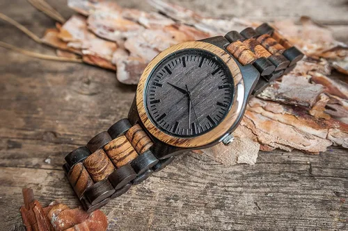 Vista 4 de Reloj grabado para hijo personalizado para regalos de graduación de mamá y papá