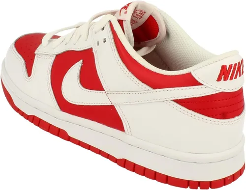 Vista 138 de Nike Kid's Dunk Low Sneaker