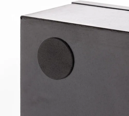 Vista 7 de Gallery Solutions - Negro montado en pared - Vitrina para vasos de chupito y curiosidades - Puerta de cristal de 17"x26" - Accesorios de bar