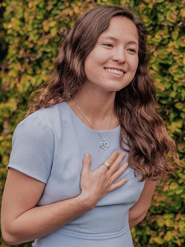 Vista 2 de Sash & Soph Collar de corazón infinito para mujer, collar de corazón de plata de ley 925 para novia, colgante de corazón de amor en cadena de 18