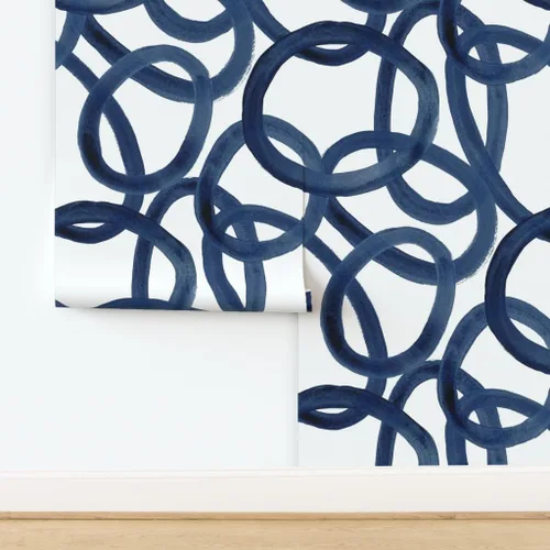 Vista 4 de Muestras de papel tapiz autoadhesivo – Círculos extra grandes, color azul marino y blanco, papel pintado extraíble personalizado por Spoonflower
