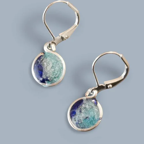 Vista 2 de Handmade Lightweight Silvertone 2 Tone Blue Resin Small Drop Earrings Beads by Bettina