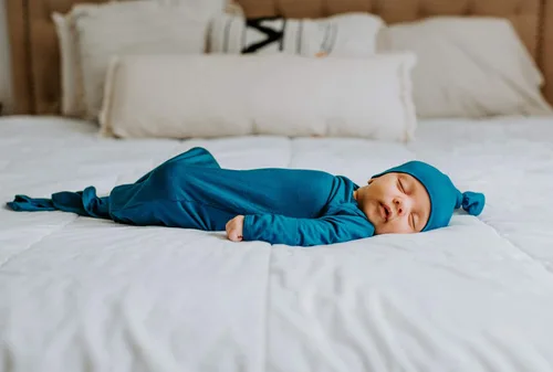 Vista 5 de Three Little Tots Vestido de corbata anudada para bebé recién nacido - Bebé