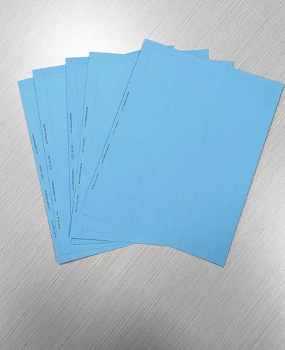 Vista 3 de Insertos de placa de identificación de papel perforado, paquete de 20 (8 x 2 pulgadas, azul)