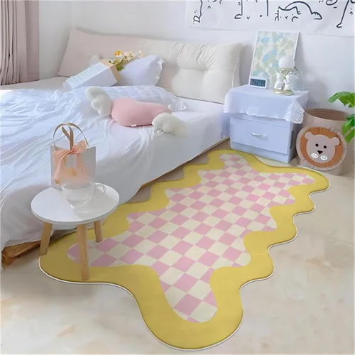Vista 16 de Alfombra de área irregular morada, una alfombra decorativa moderna y simple impresa con patrones de tablero de ajedrez morado y blanco, tapete