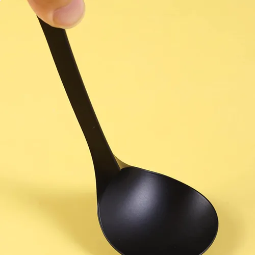 Vista 6 de Cucharas de plástico, cucharas de sopa desechables, cucharas resistentes para fiestas, oficina, restaurantes, eventos, utensilios, 5.5 x 1.57
