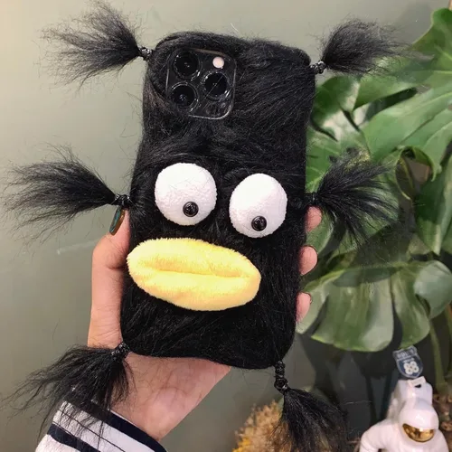Vista 3 de Funda de teléfono de felpa negra para iPhone 11, linda funda DIY de pelo largo con cara divertida y abrigada, funda protectora de invierno