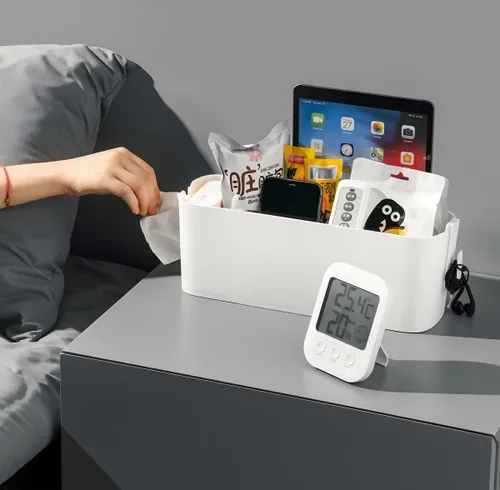 Vista 4 de Organizador de cesta colgante con ganchos para dormitorio, literas, estante para mesa de noche, soporte de almacenamiento para controles remotos
