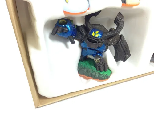 Vista 2 de Skylanders Giants LOOSE Figure Gnarly Tree Rex - Includes Card Online Code