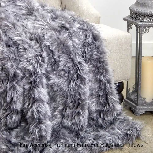 Vista 17 de Fur Accents Manta suntuosa de piel sintética de lujo, calidad de diseñador fabricada en Estados Unidos, Winter Fox