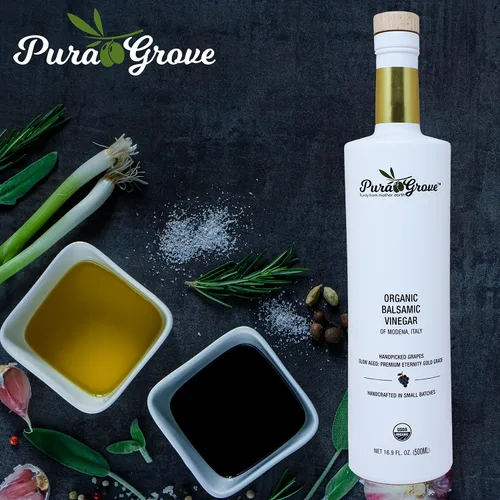 Vista 3 de Pura Grove Vinagre balsámico orgánico de Módena, Italia, consistencia fina, grado dorado de eternidad de envejecimiento lento, seleccionado a mano