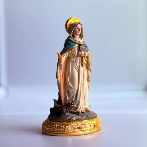 Vista 2 de Santa Marta de Betania Estatua de Resina - Figura Católica de 8" Santa Marta de Betania, Figura Catolica - Estatua de Resina