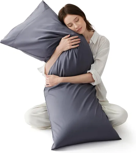 Vista 30 de Bedsure Fundas de almohada de tamaño estándar, fundas de almohada refrescantes, rayón derivado de bambú, color gris oscuro, juego de 2, fundas