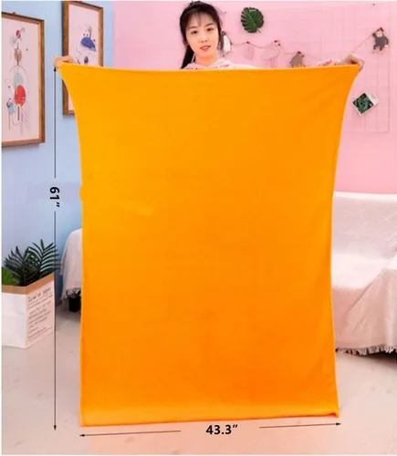 Vista 4 de YUDONG Juego de manta y almohada de viaje para niños, adorable almohada multifuncional 3 en 1 de felpa de frutas con diseño de calentador de manos