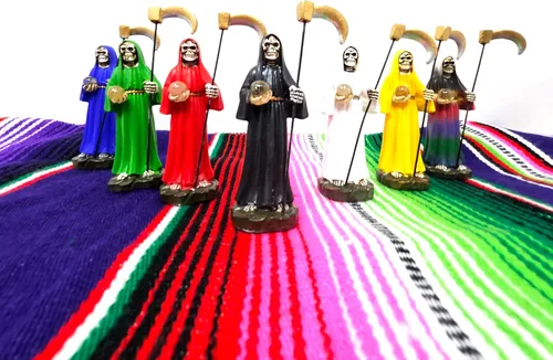Vista 3 de Estatuas Santa Muerte 4" Set de 7 piezas
