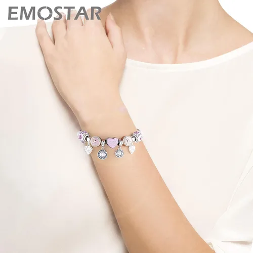 Vista 5 de EMOSTAR Dijes para el día de San Valentín, nudo celta, lápiz labial rojo, I Love You, conciencia sobre el autismo, magnolia, niño y niña enamorada
