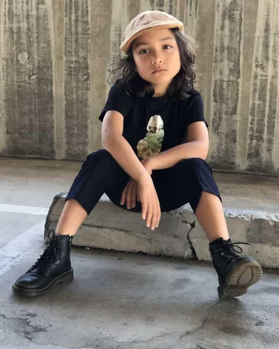 Vista 2 de Dr. Martens Bota 1460 Softy T unisex para niños