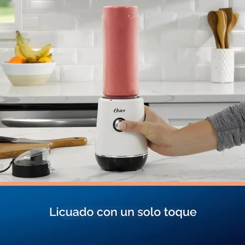 Vista 2 de Oster MyBlend Plus Licuadora personal de 20 onzas, portátil, libre de BPA, 500 vatios con función de un toque, cuchilla de acero inoxidable