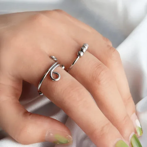 Vista 2 de HUASAI Anillo de ansiedad para mujer anillo de alivio de ansiedad anillos para aliviar el estrés y la ansiedad para mujeres y hombres