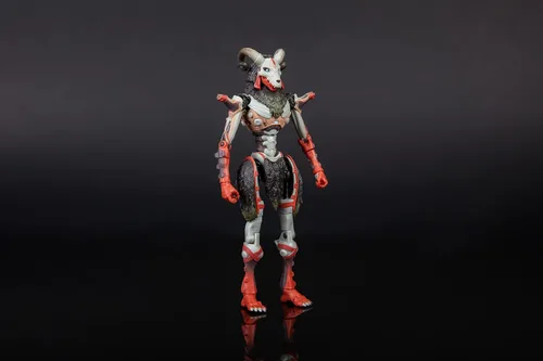 Vista 3 de Electronic Arts Apex Legends Figura de acción Revenant coleccionable de 6 pulgadas, Legendary: piel de bestia impía