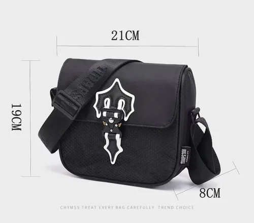 Vista 2 de Trapstar - Bolso reflectante Trapstar, bolso cruzado Trapstar, tela Oxford de moda ligera para hombre, bolso de hombro hip hop, Negro