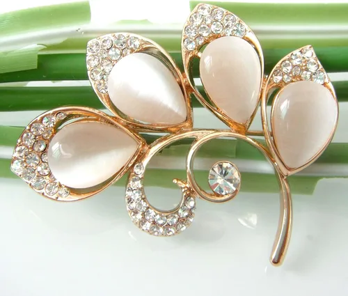 Vista 3 de Navachi Broche chapado en oro de 18 quilates con hojas de ópalo y ramas de cristal