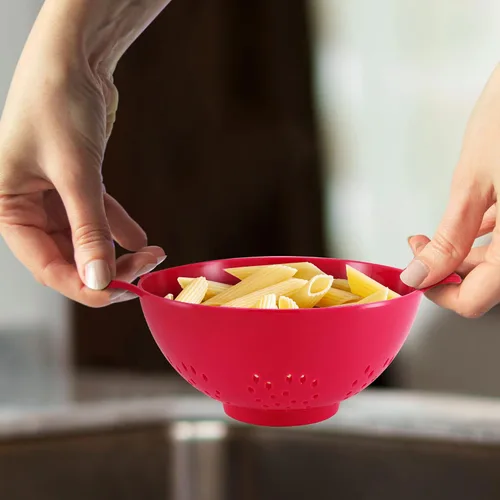 Vista 7 de Meadow Lane - Colador pequeño de 6 pulgadas, libre de BPA, apto para lavavajillas, con asas dobles, escurridor compacto de alimentos para bayas