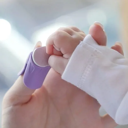 Vista 7 de Baby Nails™ - La lima de uñas para bebé portátil I 6 meses + paquete estándar - Set de cuidado de uñas para bebé (6 meses + )