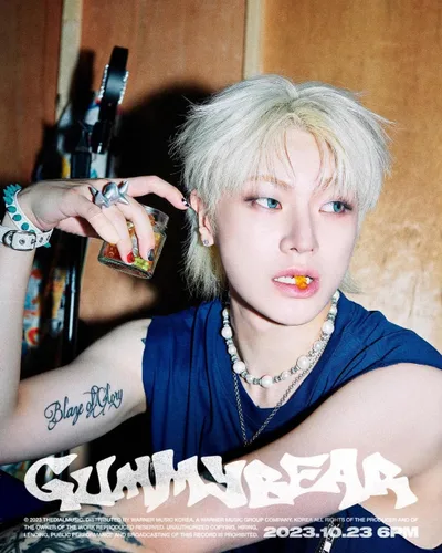 Vista 6 de VICTON Do Hanse Gummy Bear 1er álbum individual CD+Photobook+Papel de letras+Tarjeta fotográfica+Cartel plegado en el paquete+Etiqueta engomada