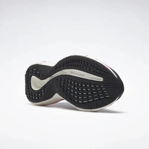 Vista 9 de Reebok Women's Zig Kinetica Ii Sneaker