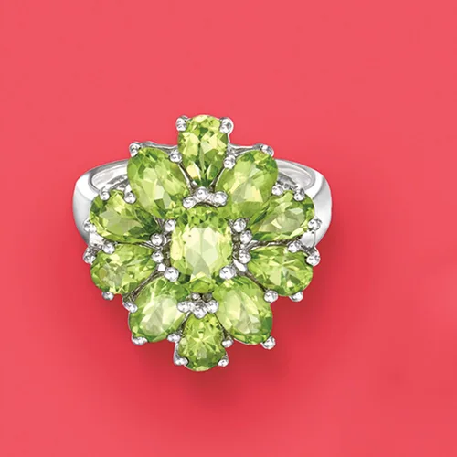 Vista 5 de Ross-Simons Anillo de racimo de peridoto de 5.00 qt t en plata de ley, Gema, Peridoto