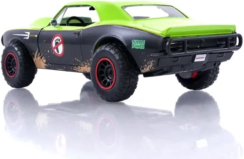 Vista 4 de Teenage Mutant Ninja Turtles 1:24 1967 Chevy Camaro - Coche fundido a presión y figura de Rafael de 2.75 pulgadas, juguetes para niños y adultos