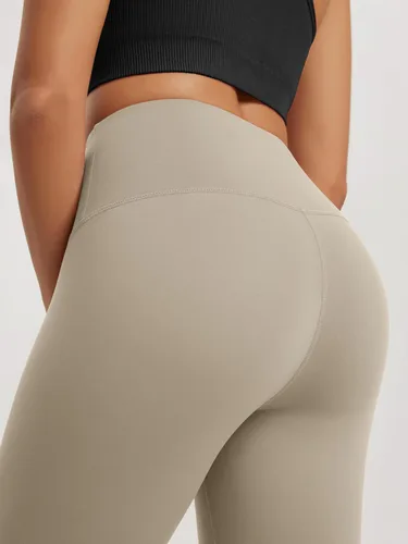 Vista 4 de ODODOS Paquete de 2 pantalones capri de entrenamiento de cintura alta hasta la rodilla para mujer, 14 a 19 pulgadas, control de abdomen, atléticos