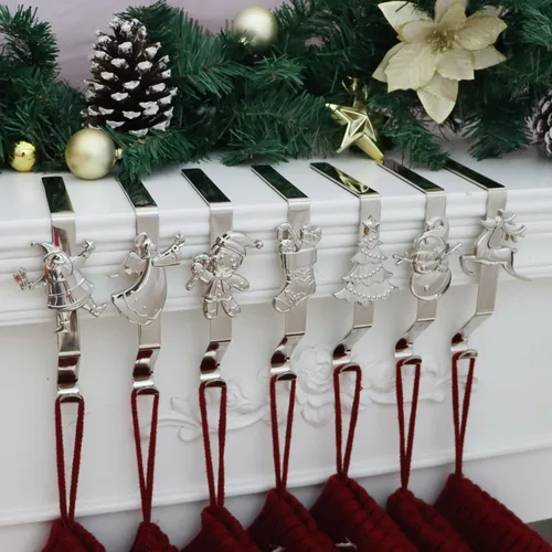 Vista 9 de Juego de 4 soportes de calcetines de Navidad para manto, ganchos reutilizables para calcetines de Navidad, colgador de Navidad sin daños