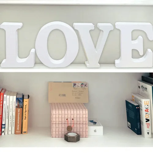 Vista 5 de AOCEAN Letras de madera blanca de 8 pulgadas, letras de madera sin terminar para pared, letras decorativas de pie en rodajas, decoración de tablero