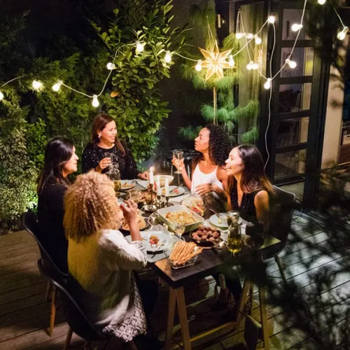 Vista 3 de ZYK Guirnalda de luces solares LED impermeables para interiores y exteriores, con 25 bombillas, luces de patio de 27 pies para terraza, patio