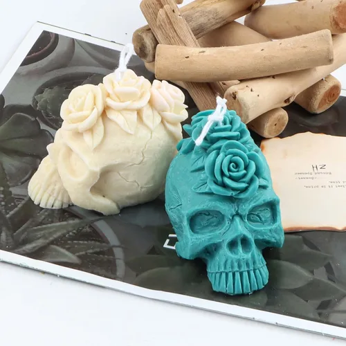 Vista 4 de Grainrain Molde de vela de silicona 3D con diseño de cráneo y rosa, molde de vela pilar decorado, moldes de silicona hechos a mano para hacer velas