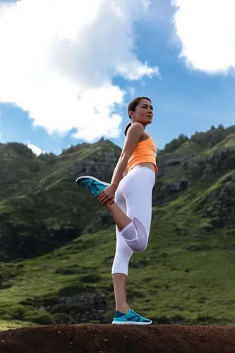 Vista 6 de OLUKAI Miki Trainer - Tenis para mujer, ligeros, ajuste ultra cómodo, suela de goma con agarre húmedo