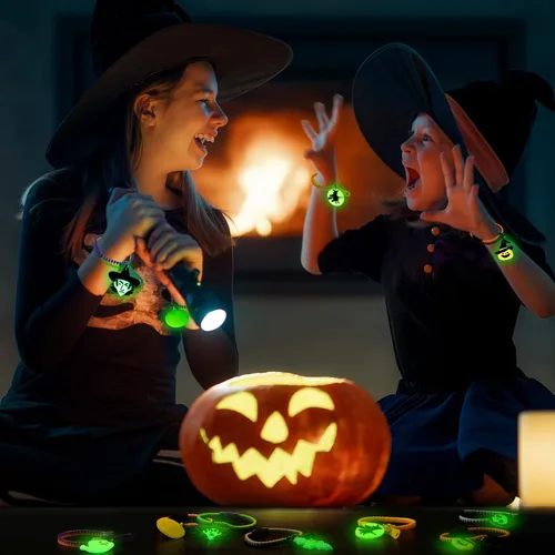 Vista 2 de OuMuaMua Pulseras con cremallera para fiestas de Halloween para niños, paquete de 28 pulseras con cremallera que brillan en la oscuridad