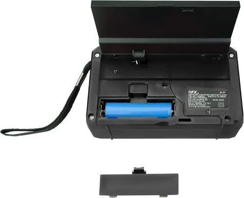 Vista 8 de QFX R-37 6-Band (AM, FM, SW1 - SW4) Linterna LED Bluetooth Radio solar (modelo 2021)