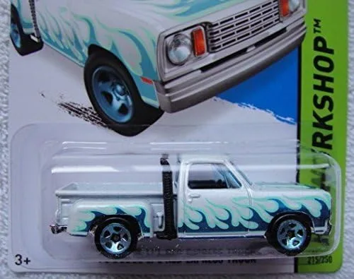 Vista 2 de Hot Wheels, 2015 HW Workshop, '78 Dodge Li'l Red Express Truck [Blanco] Vehículo fundido a presión #215/250