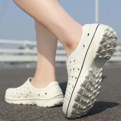 Vista 7 de CERYTHRINA Zuecos de jardín para hombre, zapatos transpirables para exteriores, sandalias de goma suave, zapatos de agua EVA para la playa