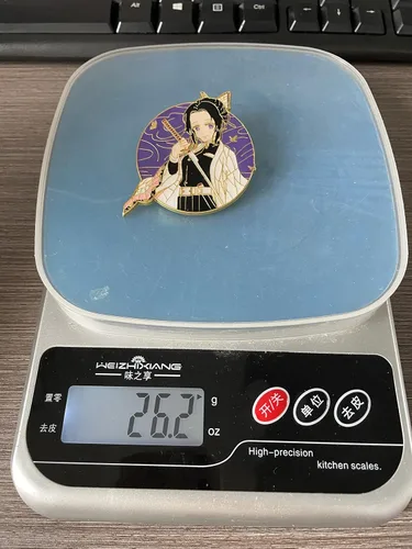 Vista 3 de Anime Brooch Pin -Tanjiro Nezuko Shinobu Figure Characters Metal Sword Enamel Pins Badges Collection Cosplay Jewelry Gifts for Fans