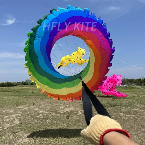 Vista 2 de HFLY - Cometa inflable suave de 8.9 ft para adultos, anillo de nailon, línea de cometa, colgante de lavandería